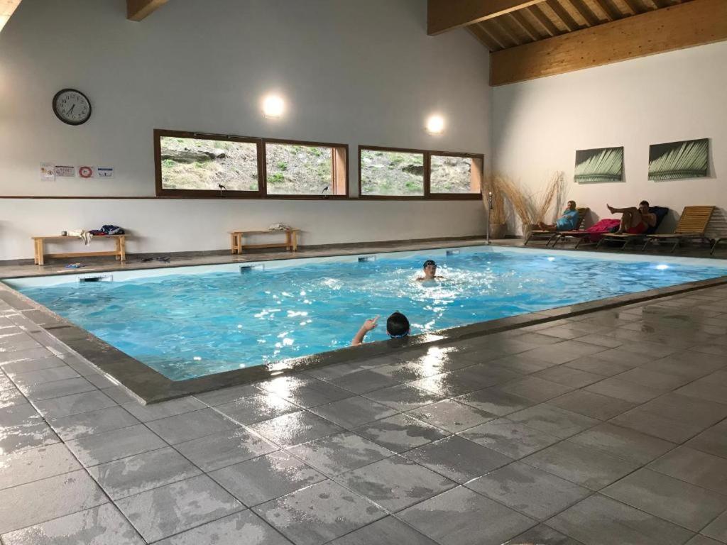 Appartement Orelle Val-Thorens Avec Spa Екстер'єр фото
