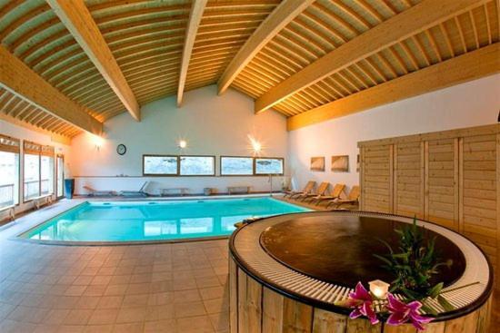 Appartement Orelle Val-Thorens Avec Spa Екстер'єр фото
